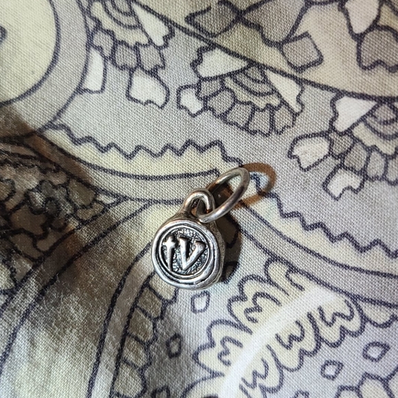 TV 925 Waxing Poetic charm/pendant - Picture 2 of 5